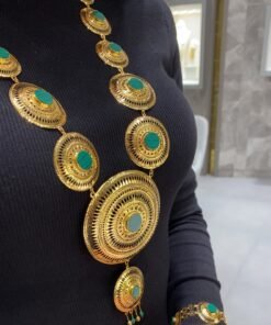 عقد الملكايت Malachite Necklace